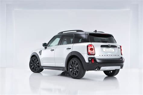 MINI Countryman White Silver Edition. | Van Poelgeest