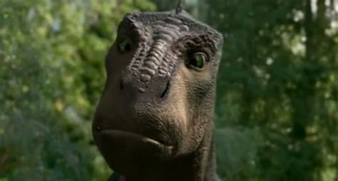 Animated Film Reviews: Dinosaur (2000) - Dinosaurs Here, There and Everywhere