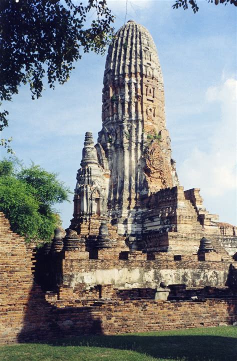 Ayuthaya, Wat Phra Ram | Wat Phra Ram is a restored ruin loc… | Flickr