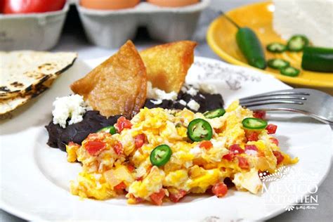 Mexico in My Kitchen: Mexican Style Scrambled Eggs - Huevos a la ...