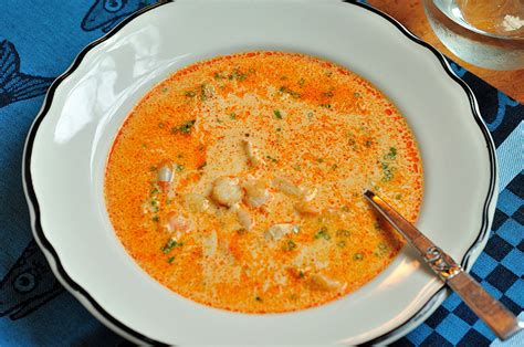 Velvety Crab and Shrimp Soup | Heinen's Grocery Store