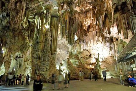 The Cave of Nerja receives the merit distinction in Underground Tourism