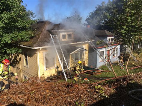 Fire damages two Bellingham houses | Classic Rock 92.9 KISM