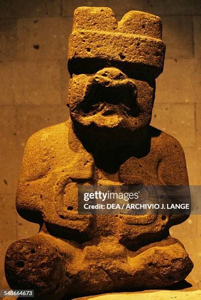 Olmec Civilization Photos and Premium High Res Pictures - Getty Images