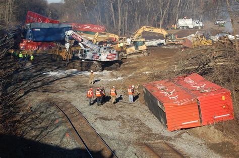 CSX derailment site | Trains Magazine