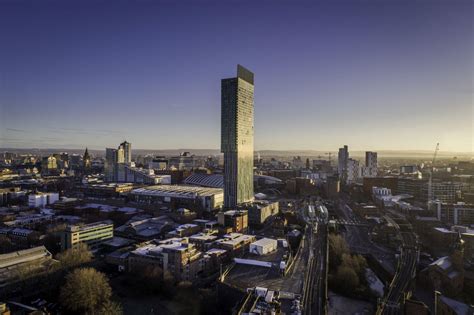 Manchester Skyline Wallpapers - Top Free Manchester Skyline Backgrounds ...