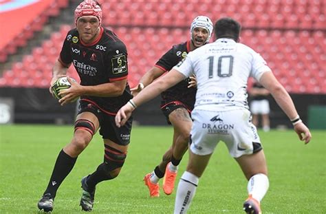 Venter slots in at lock for Lions despite father's death, Horn back at ...