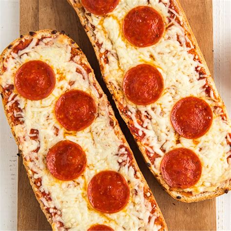 French Bread Pizza Recipe – Deliciously Sprinkled