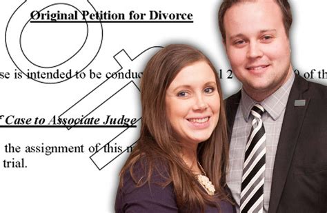 Who is pregnant in the Duggar family 2021?