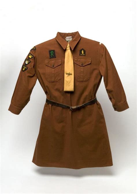 Brownie Uniform | V&A Explore The Collections