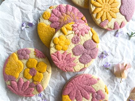 Flower Pattern Sugar Cookies • Beijos Events