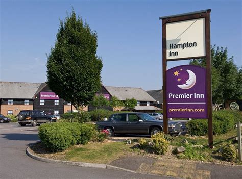 PREMIER INN SALISBURY NORTH BISHOPDOWN HOTEL - UPDATED 2021 Reviews & Price Comparison ...