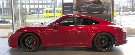 Carmine Red 2018 Porsche 911 GT3 Touring Package Is Beautifully Understated - autoevolution