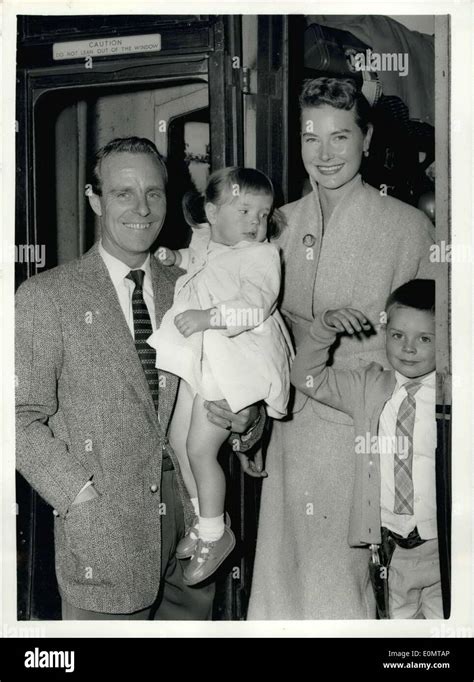 Aug. 15, 1956 - Comedian leaves for United States. Dickie Henderson and Family at Waterloo ...