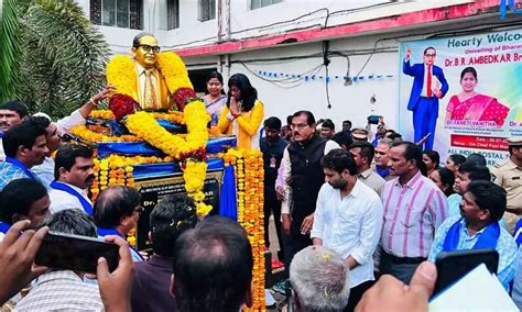 Vijayawada: Ambedkar statue unveiled