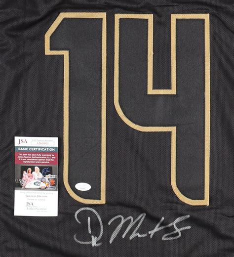 DK Metcalf Signed Jersey (JSA) | Pristine Auction