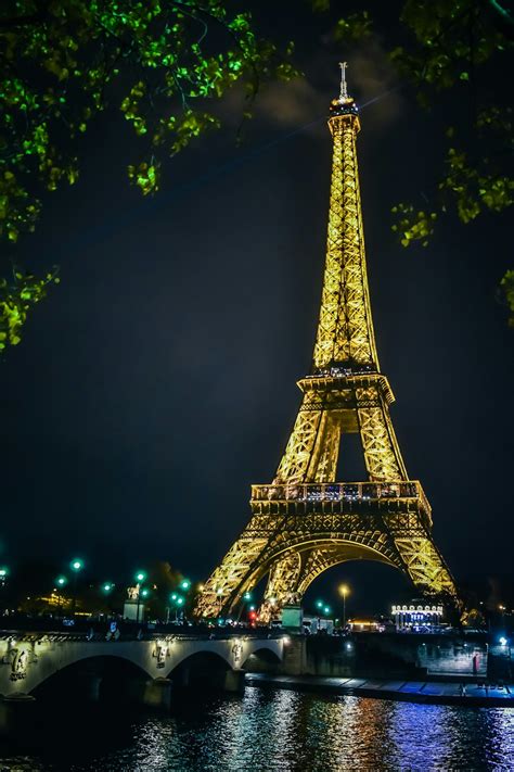 Eiffel Tower, Paris, France Pictures | Download Free Images on Unsplash