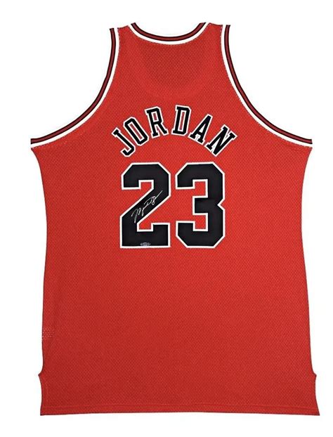 Michael Jordan Signed Bulls Jersey (UDA) | Pristine Auction