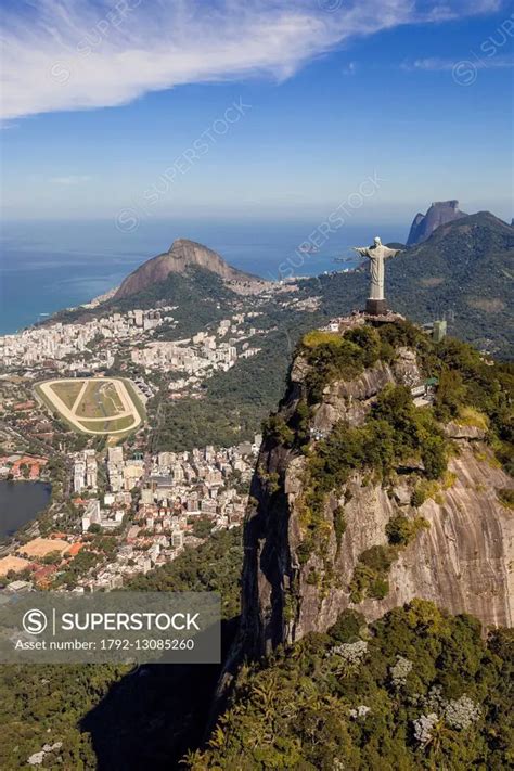 Brazil, Rio de Janeiro, cariocas landscape listed as World Heritage by ...