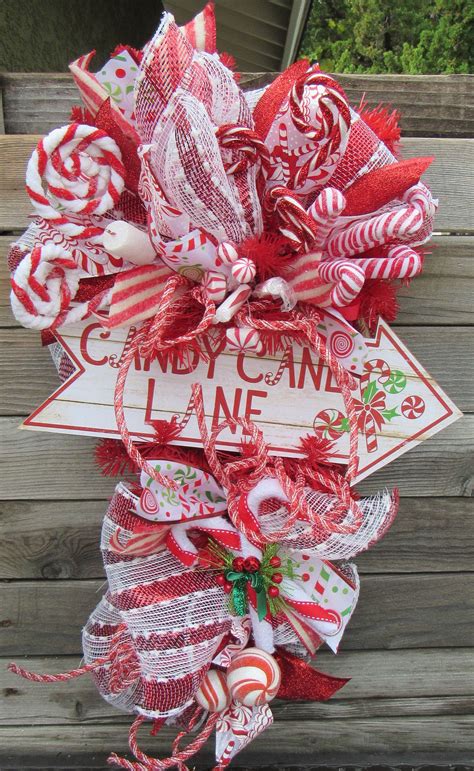 Candy Cane Lane Wreath Christmas Door Decor Candy Cane Swag Mint Candy Wreath Red White Candy ...