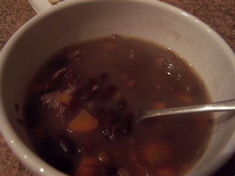 Karyn in the Kitchen: Brown bean soup (with bacon)