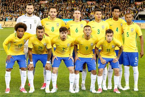 EQUIPOS DE FÚTBOL: SELECCIÓN DE BRASIL contra Argentina 08/06/2017