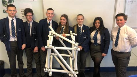 BLBW Ambassadors show their teamwork in a scaffolding challenge ...