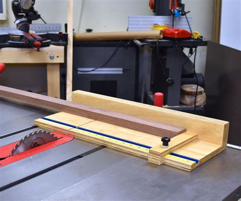 Mini Table Saw Crosscut Sled : 11 Steps (with Pictures) - Instructables