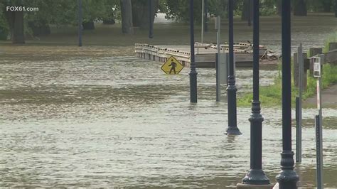 Flooding in Connecticut River destroys farm, closes park | fox61.com