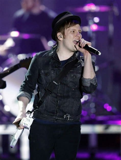 Pin by Anahi Hernandez on bands | Patrick stump, Emo guys, Fall out boy