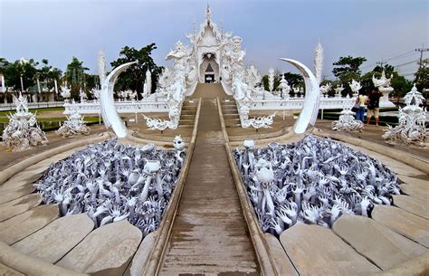 Thailand’s White Temple Looks Like It Came Down From Heaven | Bored Panda