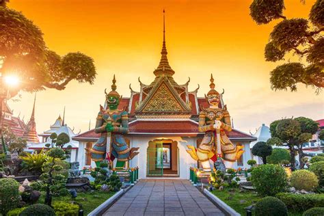 Thailand Temple Etiquette: Dos and Don'ts for Temples