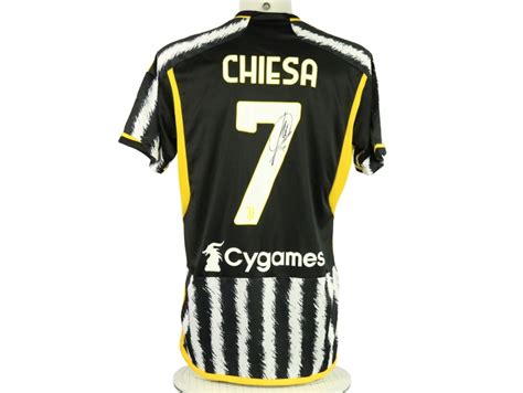 Chiesa Official Juventus Signed Shirt, 2023/24 - CharityStars