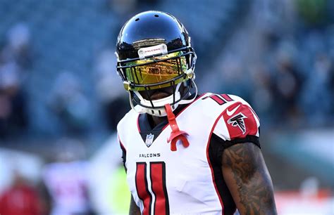 Julio Jones becomes fastest player to reach 10K receiving yards