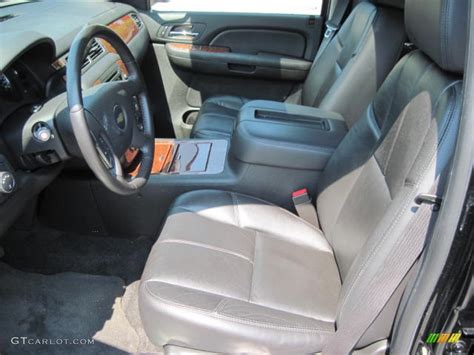 2007 Chevrolet Tahoe LTZ 4x4 interior Photo #51973319 | GTCarLot.com