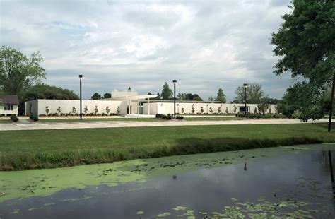 Holy Rosary Church Complex Succumbs to Redesign | ArchDaily