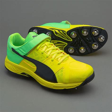 Puma evoSPEED Cricket Bowling Boot - Mens Shoes - Safety Yellow/Black/Green Gecko