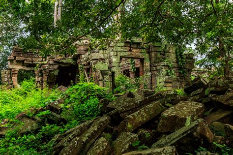 Another Look At Banteay Chhmar Temple | Terry Treks