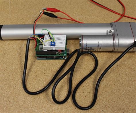 Controlling the Position of an Actuator With an Analog Sensor : 3 Steps ...