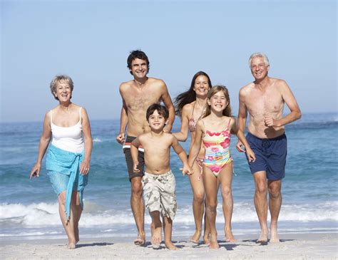 Reducing the Cost on Cheap Family Beach Vacations - Shavi Tech