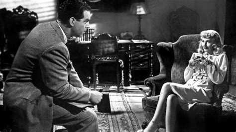 Double Indemnity (1944) - Movie Review : Alternate Ending