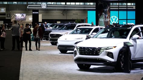 Chicago Auto Show: Automakers appear optimistic for 2023 | CGTN America