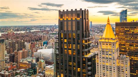 Cetraruddy Completes Art Deco Tower Topped With Sculpted Crown In Ny