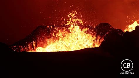 A Nighttime View Of The Kilauea Lava Flow On Big Island Hawaii - YouTube