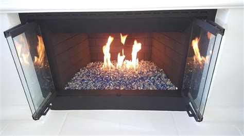 Quarter Inch Reflective Fireglass | San Diego Chimney Sweep & Prefabricated Fireplace Specialists