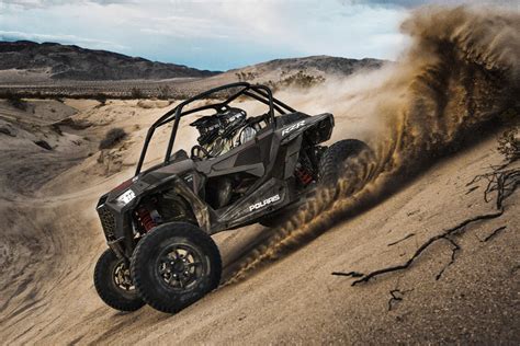 Sand Crawlers: 8 Best Off-Road Dune Buggies | HiConsumption