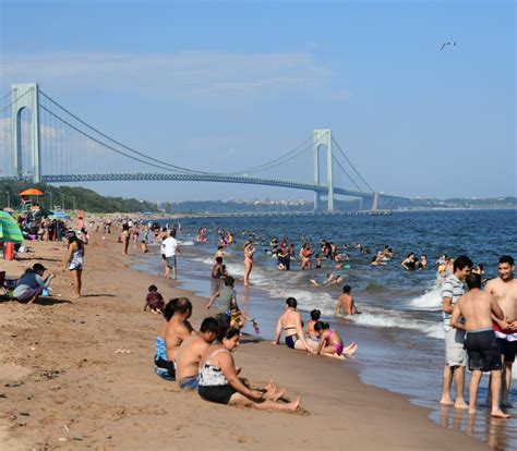 Discover the Best Beaches in Staten Island