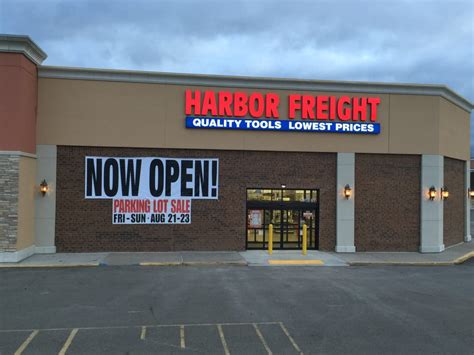 Harbor Freight Tools - Hardware Stores - 2700 State St, Bismarck, ND ...