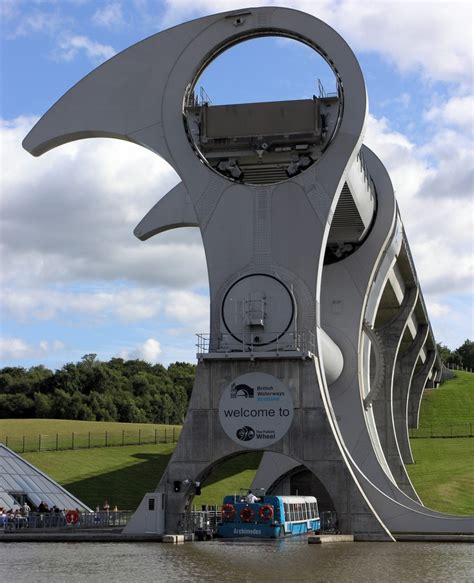 The Falkirk Wheel is a unique rotating structure that lifts entire ships - Pictolic