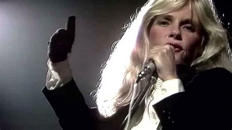 Kim Carnes Live at The Savoy, New York City - 1981 (audio only) - YouTube